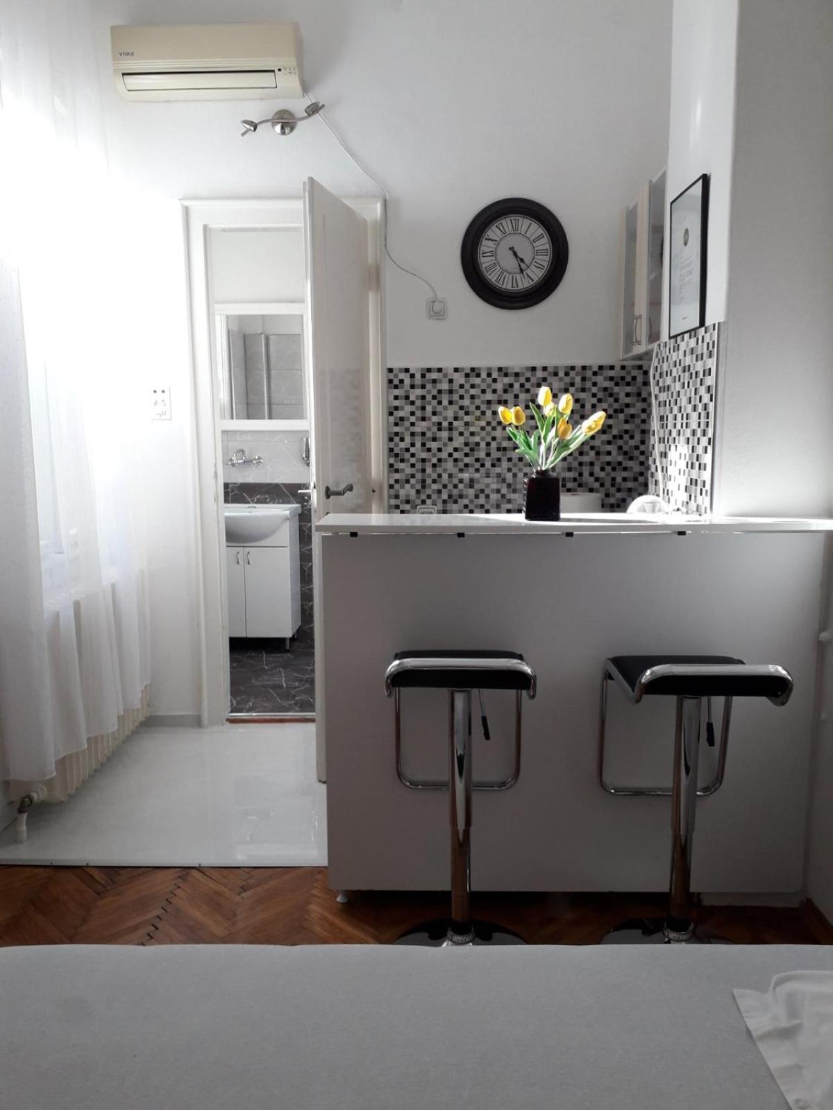 Apartment Dunja Ns Novi Sad Extérieur photo